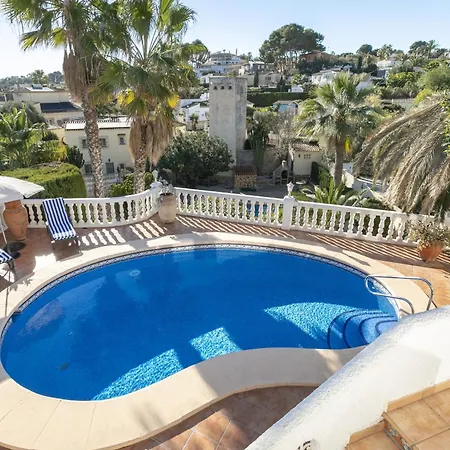 Piscine A La Fustera *