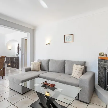 Piscine A La Fustera Villa *