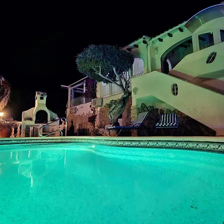 Villa Piscine A La Fustera